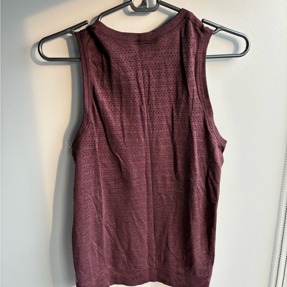 Lululemon Red Mesh Tank ( Size 4) - Picture 2 of 2